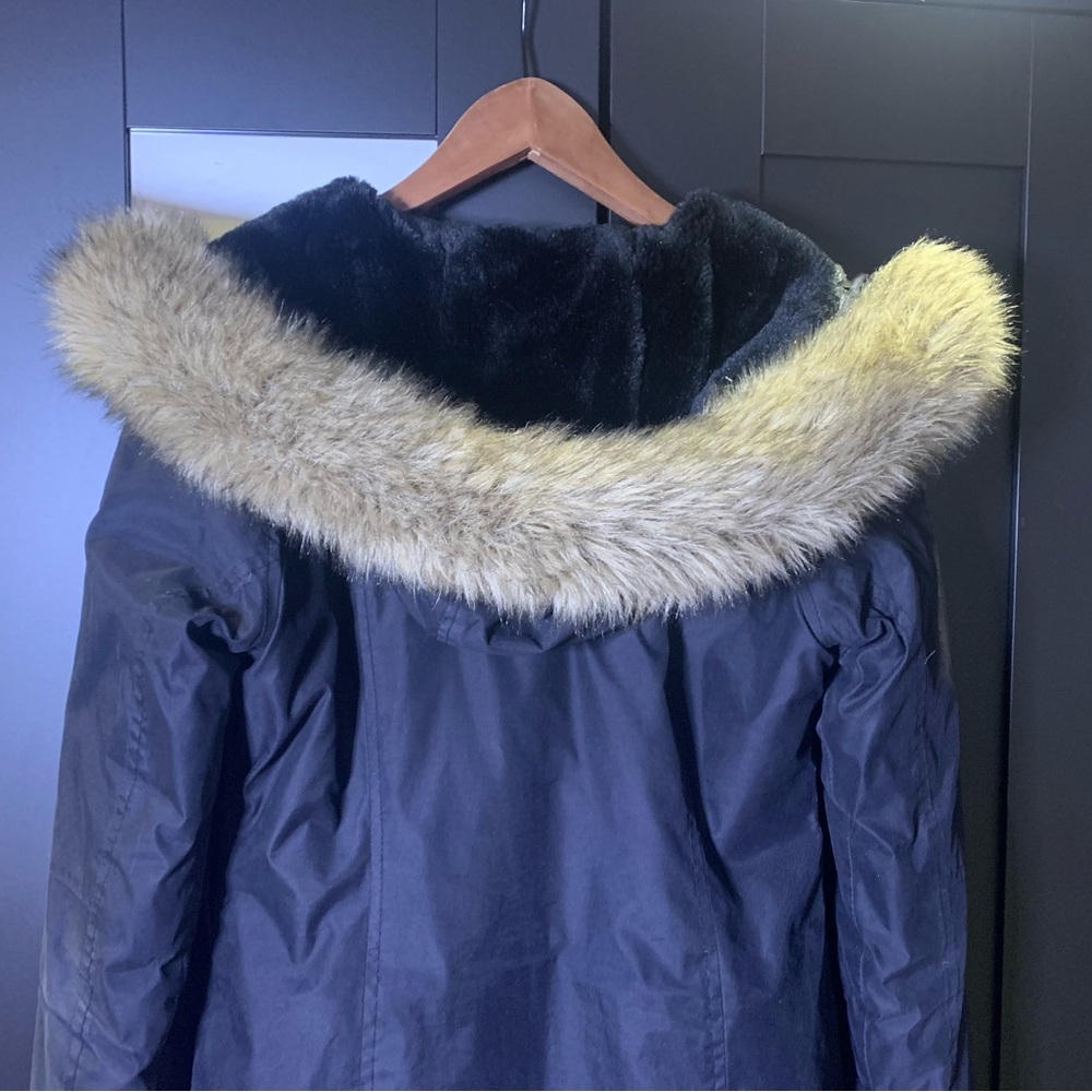 Aritzia/TNA Avoriaz Parka/Coat - Picture 3 of 12